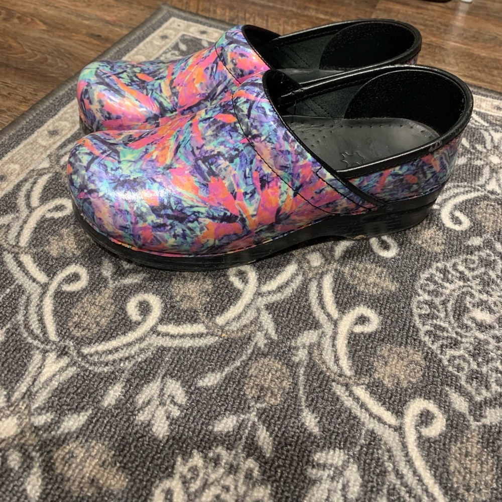 Dansko Professional Color Burst Patent 38 - image 1